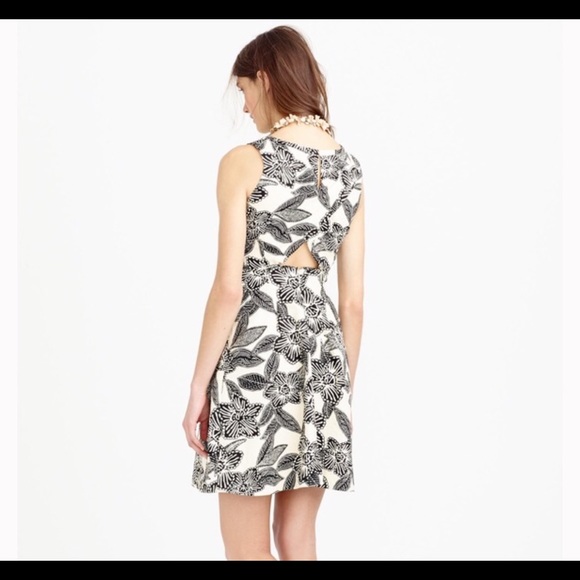 J. Crew Polynesian Dress with Cutout Back 🌺 - Picture 3 of 7